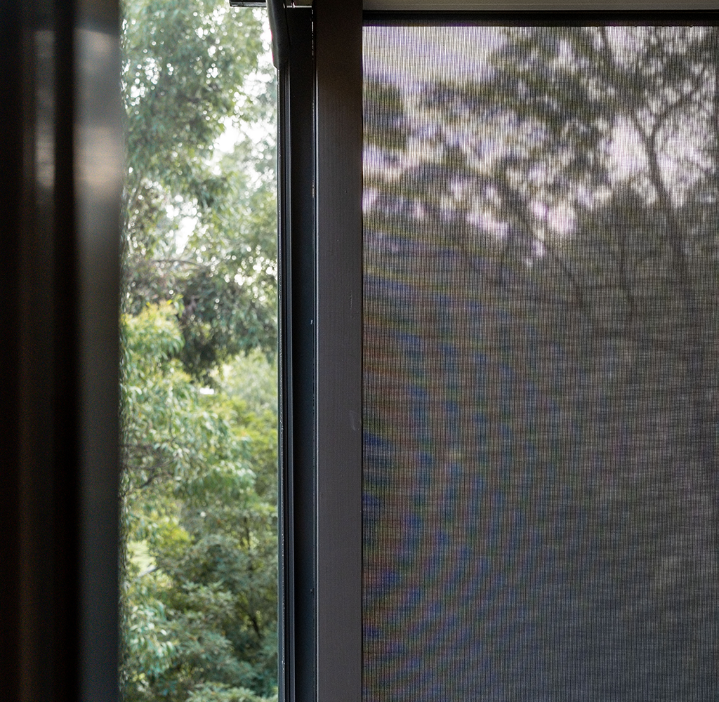 outdoor-blinds-2