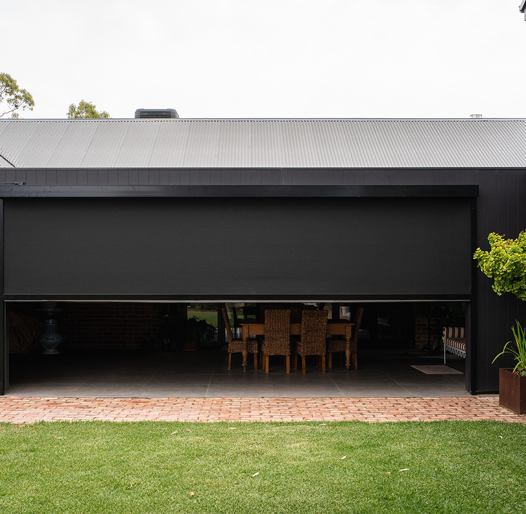 outdoor-blinds-35