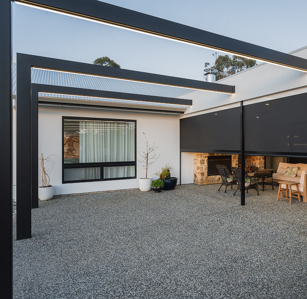 outdoor-blinds-8
